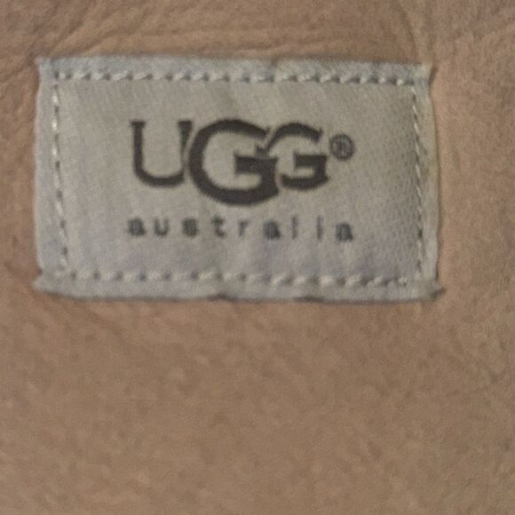 UGG Australia Suede  Shearling Sherpa Sheepskin Shoulder bag  hand muffler - Picture 7 of 8